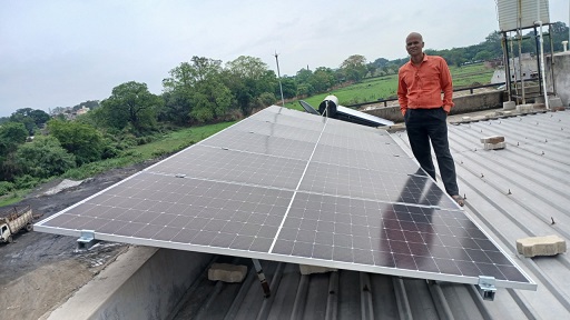 रायपुर : पीएम सूर्य घर योजना: बिजली बचत से आर्थिक सशक्तिकरण तक रायपुर : पीएम सूर्य घर योजना: बिजली बचत से आर्थिक सशक्तिकरण तक