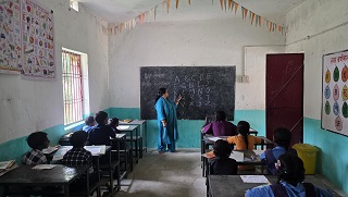 रायपुर : युक्तियुक्तकरण से पोड़ी खुर्द और हरापारा स्कूल में उत्साह का माहौल रायपुर : युक्तियुक्तकरण से पोड़ी खुर्द और हरापारा स्कूल में उत्साह का माहौल