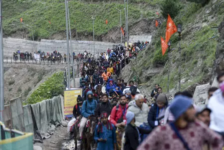 अमरनाथ यात्रा: आठ दिनों में 1.45 लाख से अधिक श्रद्धालुओं ने किए दर्शन अमरनाथ यात्रा: आठ दिनों में 1.45 लाख से अधिक श्रद्धालुओं ने किए दर्शन
