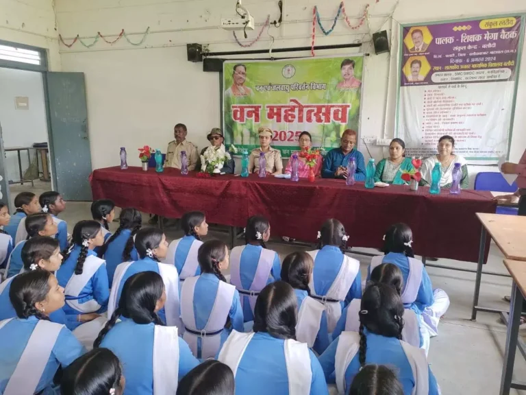 वन विभाग ने की ‘युवान’ वालंटियर कार्यक्रम की शुरुआत वन विभाग ने की ‘युवान’ वालंटियर कार्यक्रम की शुरुआत