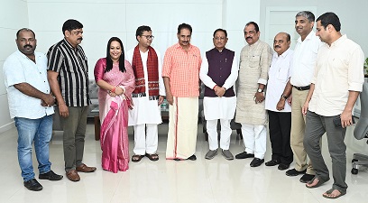 मुख्यमंत्री ने कहा – छत्तीसगढ़ एक शांतिप्रिय प्रदेश है, कानून अपना कार्य कर रहा है मुख्यमंत्री ने कहा – छत्तीसगढ़ एक शांतिप्रिय प्रदेश है, कानून अपना कार्य कर रहा है