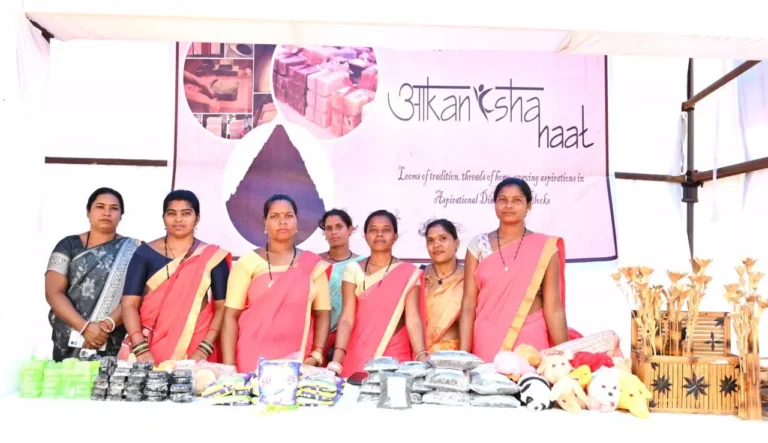 बकरी पालन से आत्मनिर्भरता की मिसाल बनी जय बड़ादेव महिला समूह बकरी पालन से आत्मनिर्भरता की मिसाल बनी जय बड़ादेव महिला समूह