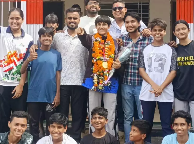 राष्ट्रीय बास्केटबॉल प्रशिक्षण शिविर में छत्तीसगढ़ से महासमुंद की दिव्या रंगारी शामिल राष्ट्रीय बास्केटबॉल प्रशिक्षण शिविर में छत्तीसगढ़ से महासमुंद की दिव्या रंगारी शामिल