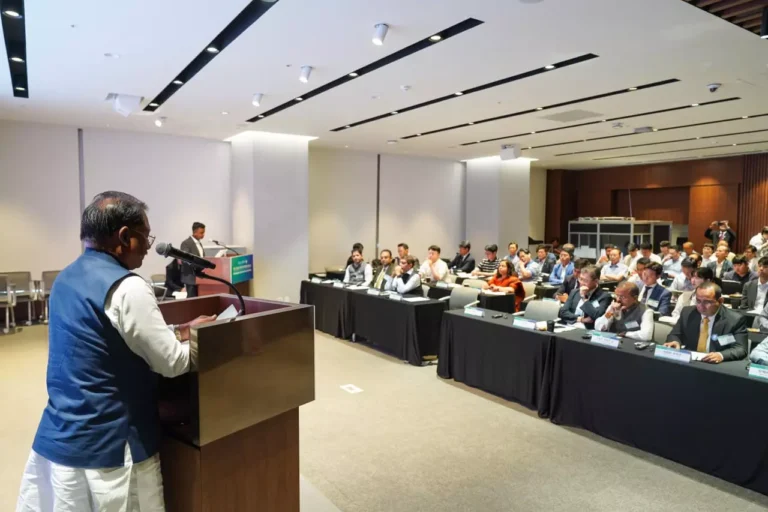 CM साय ने दक्षिण कोरियाई निवेशकों के समक्ष प्रदेश की अपार संभावनाओं को किया साझा CM साय ने दक्षिण कोरियाई निवेशकों के समक्ष प्रदेश की अपार संभावनाओं को किया साझा