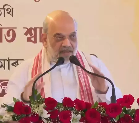 पीएम मोदी के खिलाफ अपमानजनक टिप्पणी पर भड़के अमित शाह पीएम मोदी के खिलाफ अपमानजनक टिप्पणी पर भड़के अमित शाह