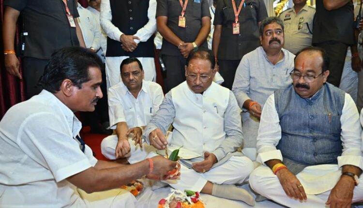 भिलाईवासियों को मिली 241.50 करोड़ रुपये के विकास कार्यों की सौगात भिलाईवासियों को मिली 241.50 करोड़ रुपये के विकास कार्यों की सौगात