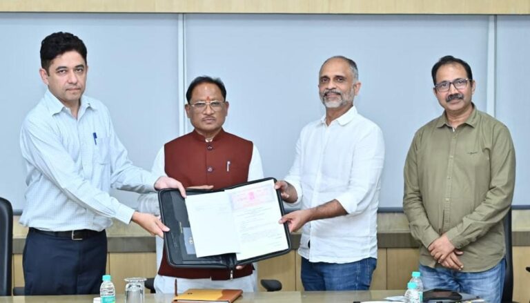 प्रदेश में शिक्षा और स्वास्थ्य सुविधाओं के उन्नयन के लिए सरकार प्रतिबद्ध- मुख्यमंत्री श्री विष्णुदेव साय प्रदेश में शिक्षा और स्वास्थ्य सुविधाओं के उन्नयन के लिए सरकार प्रतिबद्ध- मुख्यमंत्री श्री विष्णुदेव साय