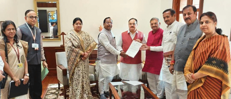 मुख्यमंत्री श्री विष्णु देव साय की पहल पर छत्तीसगढ़ को मिली डीएपी और यूरिया के अतिरिक्त आबंटन की मंजूरी मुख्यमंत्री श्री विष्णु देव साय की पहल पर छत्तीसगढ़ को मिली डीएपी और यूरिया के अतिरिक्त आबंटन की मंजूरी