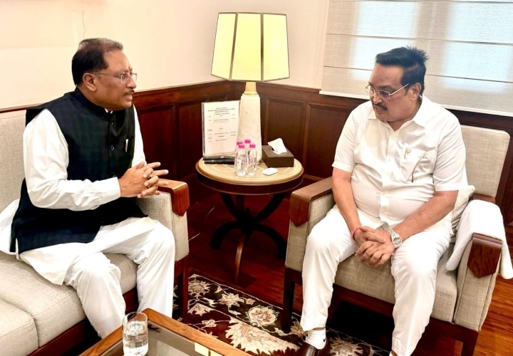 मुख्यमंत्री श्री विष्णुदेव साय ने केंद्रीय जलशक्ति मंत्री श्री सी आर पाटिल से की मुलाकात, बोधघाट परियोजना पर हुई चर्चा मुख्यमंत्री श्री विष्णुदेव साय ने केंद्रीय जलशक्ति मंत्री श्री सी आर पाटिल से की मुलाकात, बोधघाट परियोजना पर हुई चर्चा