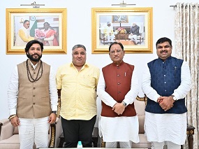 मुख्यमंत्री श्री साय ने श्री गजेंद्र यादव, श्री गुरु खुशवंत साहेब एवं श्री राजेश अग्रवाल को दी शुभकामनाएँ मुख्यमंत्री श्री साय ने श्री गजेंद्र यादव, श्री गुरु खुशवंत साहेब एवं श्री राजेश अग्रवाल को दी शुभकामनाएँ