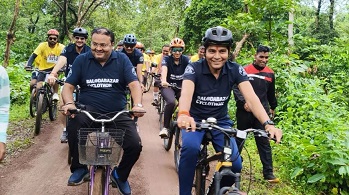 मंत्री टंकराम वर्मा ने साइक्लिंग में लिया हिस्सा मंत्री टंकराम वर्मा ने साइक्लिंग में लिया हिस्सा