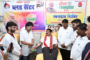 रक्तदान, जीवन बचाने और सबसे बड़ा मानव सेवा कार्य है– उप मुख्यमंत्री श्री विजय शर्मा रक्तदान, जीवन बचाने और सबसे बड़ा मानव सेवा कार्य है– उप मुख्यमंत्री श्री विजय शर्मा