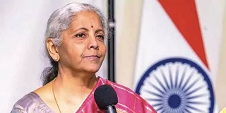 वित्त मंत्री सीतारमण: GST सुधारों से अर्थव्यवस्था में 2 लाख करोड़ रुपये वृद्धि होगी वित्त मंत्री सीतारमण: GST सुधारों से अर्थव्यवस्था में 2 लाख करोड़ रुपये वृद्धि होगी