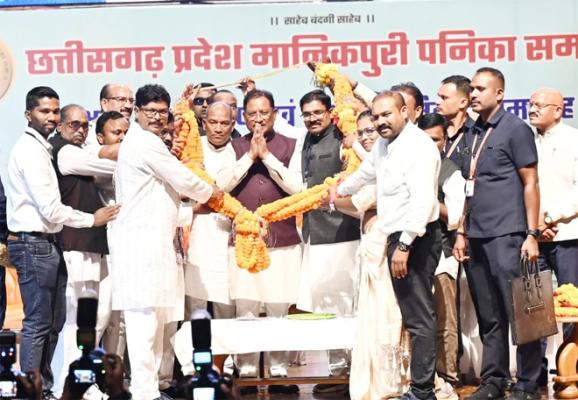 सामाजिक विकास का मूलमंत्र है शिक्षा, शिक्षा के बिना जीवन अधूरा : मुख्यमंत्री साय सामाजिक विकास का मूलमंत्र है शिक्षा, शिक्षा के बिना जीवन अधूरा : मुख्यमंत्री साय