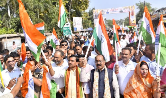 सरदार वल्लभ भाई पटेल की 150वीं जयंती पर ‘यूनिटी मार्च’ का भव्य आयोजन सरदार वल्लभ भाई पटेल की 150वीं जयंती पर ‘यूनिटी मार्च’ का भव्य आयोजन