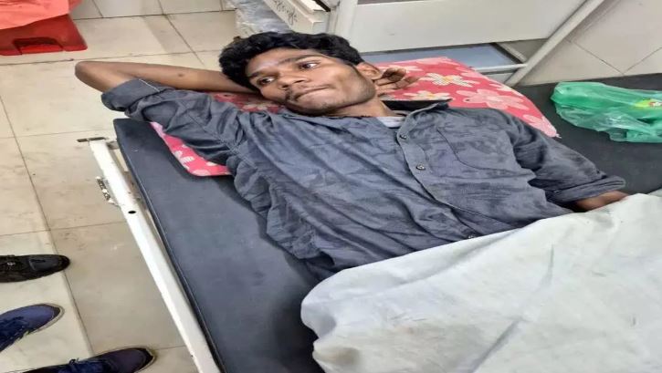 नक्सल कमांडर की पत्नी मारी गई बीजापुर में, एक घायल नक्सली गिरफ्तार नक्सल कमांडर की पत्नी मारी गई बीजापुर में, एक घायल नक्सली गिरफ्तार