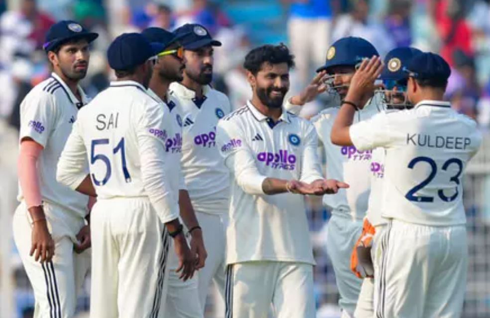 गुवाहाटी टेस्ट: अंतिम सेशन में टीम इंडिया की वापसी, पहले दिन साउथ अफ्रीका ने गंवाए 6 विकेट गुवाहाटी टेस्ट: अंतिम सेशन में टीम इंडिया की वापसी, पहले दिन साउथ अफ्रीका ने गंवाए 6 विकेट