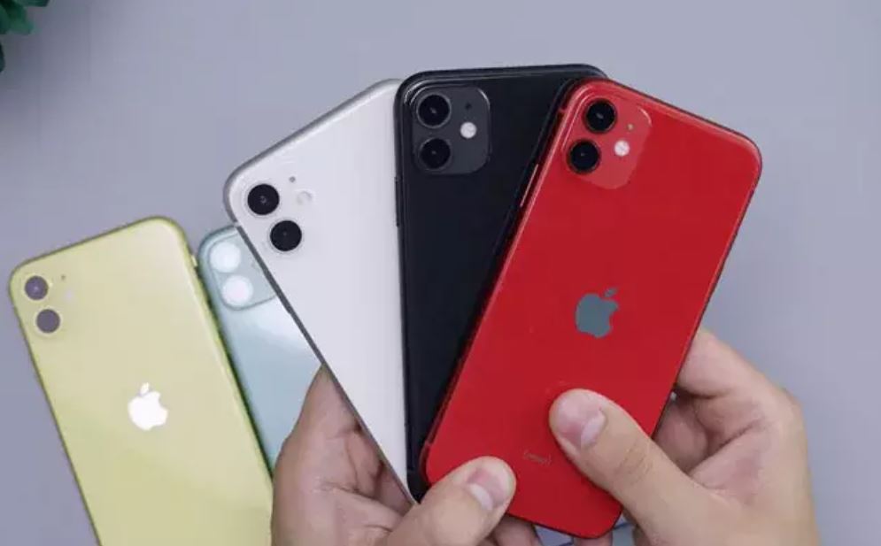 New Delhi: भारत में iPhone उत्पादन बढ़ा, घरेलू बिक्री को भी फायदा