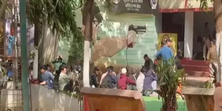 नए साल से पहले रायपुर पुलिस की बड़ी कार्रवाई, बैजनाथपारा, मौदहापारा, संजय नगर, शंकर नगर, मोवा समेत कई इलाकों में छापा नए साल से पहले रायपुर पुलिस की बड़ी कार्रवाई, बैजनाथपारा, मौदहापारा, संजय नगर, शंकर नगर, मोवा समेत कई इलाकों में छापा