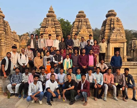 मुख्यमंत्री विष्णुदेव साय की पर्यटन को प्रमोट करने विशेष पहल मुख्यमंत्री विष्णुदेव साय की पर्यटन को प्रमोट करने विशेष पहल