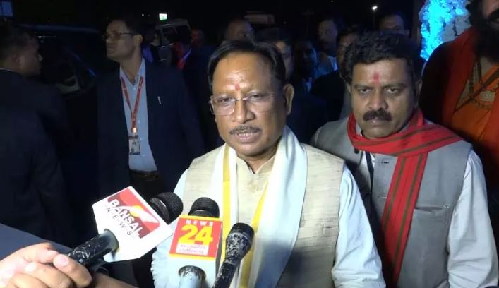 राष्ट्रीय सुरक्षा चिंतन का केंद्र बना छत्तीसगढ़: CM साय राष्ट्रीय सुरक्षा चिंतन का केंद्र बना छत्तीसगढ़: CM साय