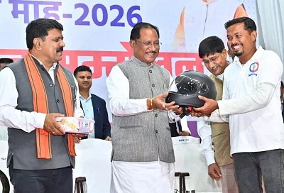 रोड सेफ्टी जागरूकता में पुलिस मितान निभाएंगे महत्वपूर्ण भूमिका : मुख्यमंत्री साय रोड सेफ्टी जागरूकता में पुलिस मितान निभाएंगे महत्वपूर्ण भूमिका : मुख्यमंत्री साय