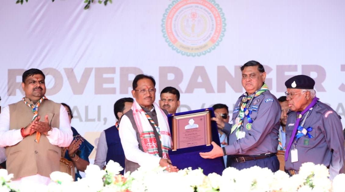 स्काउट एक जीवन पद्धति है, जो हमें चुनौतियों से जूझना सिखाती है – मुख्यमंत्री विष्णु देव साय स्काउट एक जीवन पद्धति है, जो हमें चुनौतियों से जूझना सिखाती है – मुख्यमंत्री विष्णु देव साय