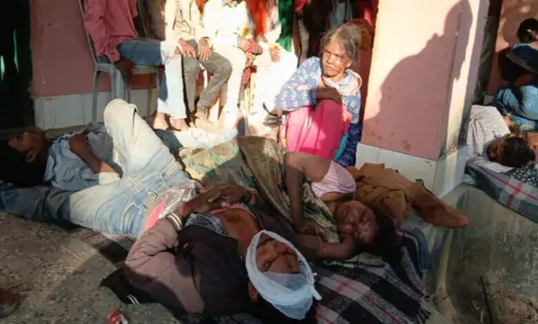 छत्तीसगढ़–झारखंड बॉर्डर पर भीषण हादसा: स्कूल बस पलटी, 5 की मौत 82 घायल छत्तीसगढ़–झारखंड बॉर्डर पर भीषण हादसा: स्कूल बस पलटी, 5 की मौत 82 घायल