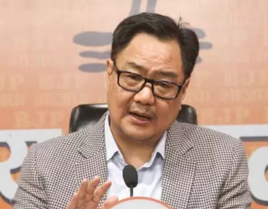 केजरीवाल-सिसोदिया के बरी होने पर किरेन रिजिजू बोले, ‘गलत फैसले को सही करने के लिए हैं ऊपरी अदालतें’ केजरीवाल-सिसोदिया के बरी होने पर किरेन रिजिजू बोले, ‘गलत फैसले को सही करने के लिए हैं ऊपरी अदालतें’