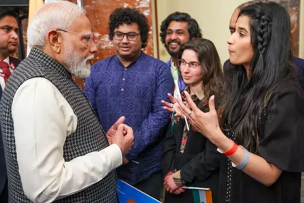 PM Modi के डिजिटल प्रभाव और ग्लोबल यूथ कनेक्ट को NDA नेताओं का समर्थन