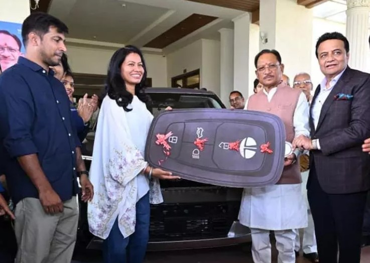 छत्तीसगढ़ की बेटी आकांक्षा सत्यवंशी ने बढ़ाया प्रदेश का मान, CM विष्णुदेव साय ने किया सम्मान