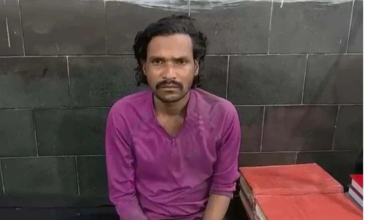 CG Crime: अंबिकापुर में महिला से रेप और हत्या के मामले में फरार आरोपी गिरफ्तार, प्राइवेट पार्ट में मिली थी प्लास्टिक की बोतल