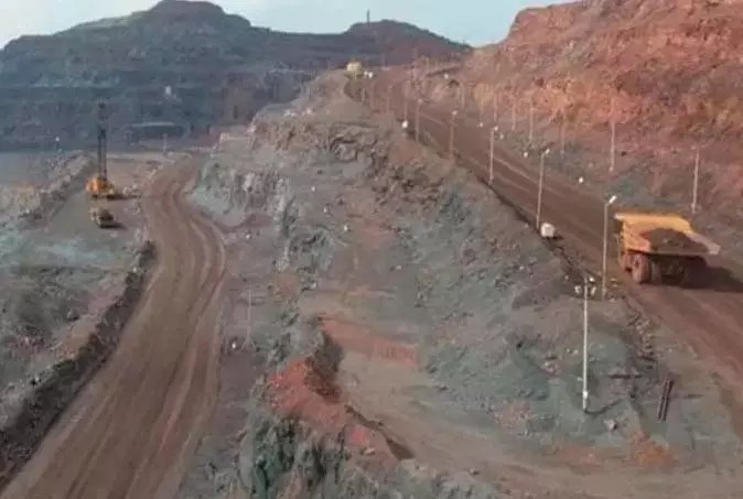 खनिज राजस्व में 14 प्रतिशत की उल्लेखनीय वृद्धि खनिज राजस्व में 14 प्रतिशत की उल्लेखनीय वृद्धि