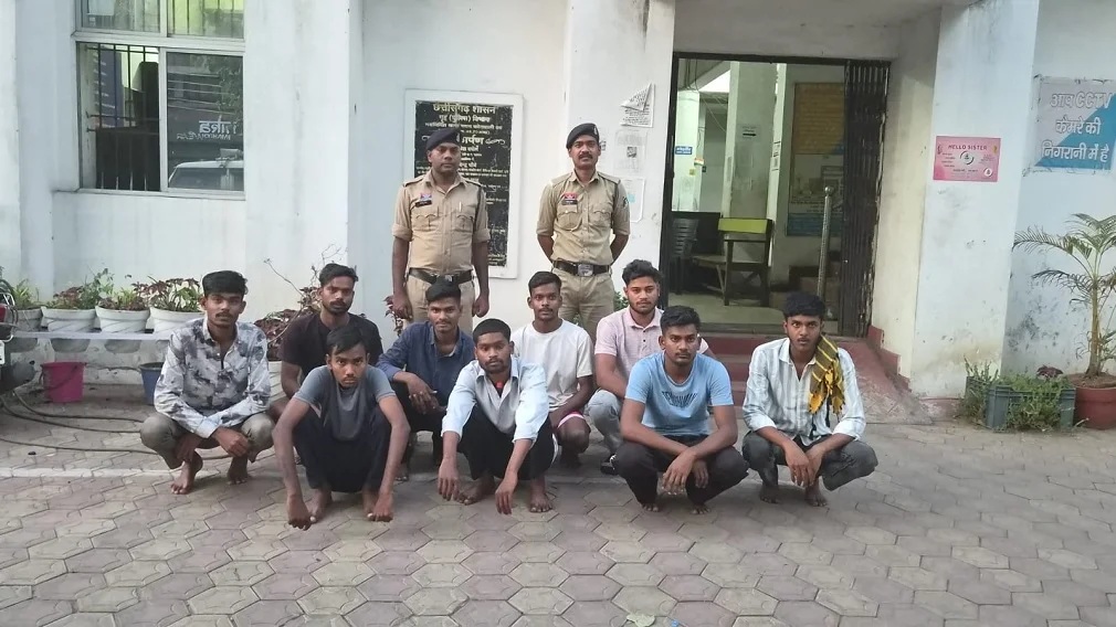 मैरिन ड्राइव मारपीट में पुलिस की कड़ी कार्रवाई”, कोतवाली पुलिस ने 9 आरोपी और 3 नाबालिगों को दबोचा