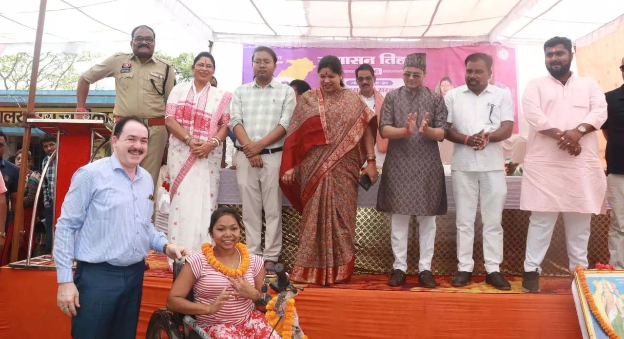 समाधान शिविर बना दिव्यांग तुलेश्वरी के लिए सहारा समाधान शिविर बना दिव्यांग तुलेश्वरी के लिए सहारा